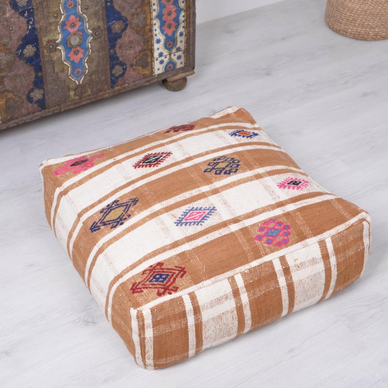 El Dokuma  Kilim Puf Yer Minderi