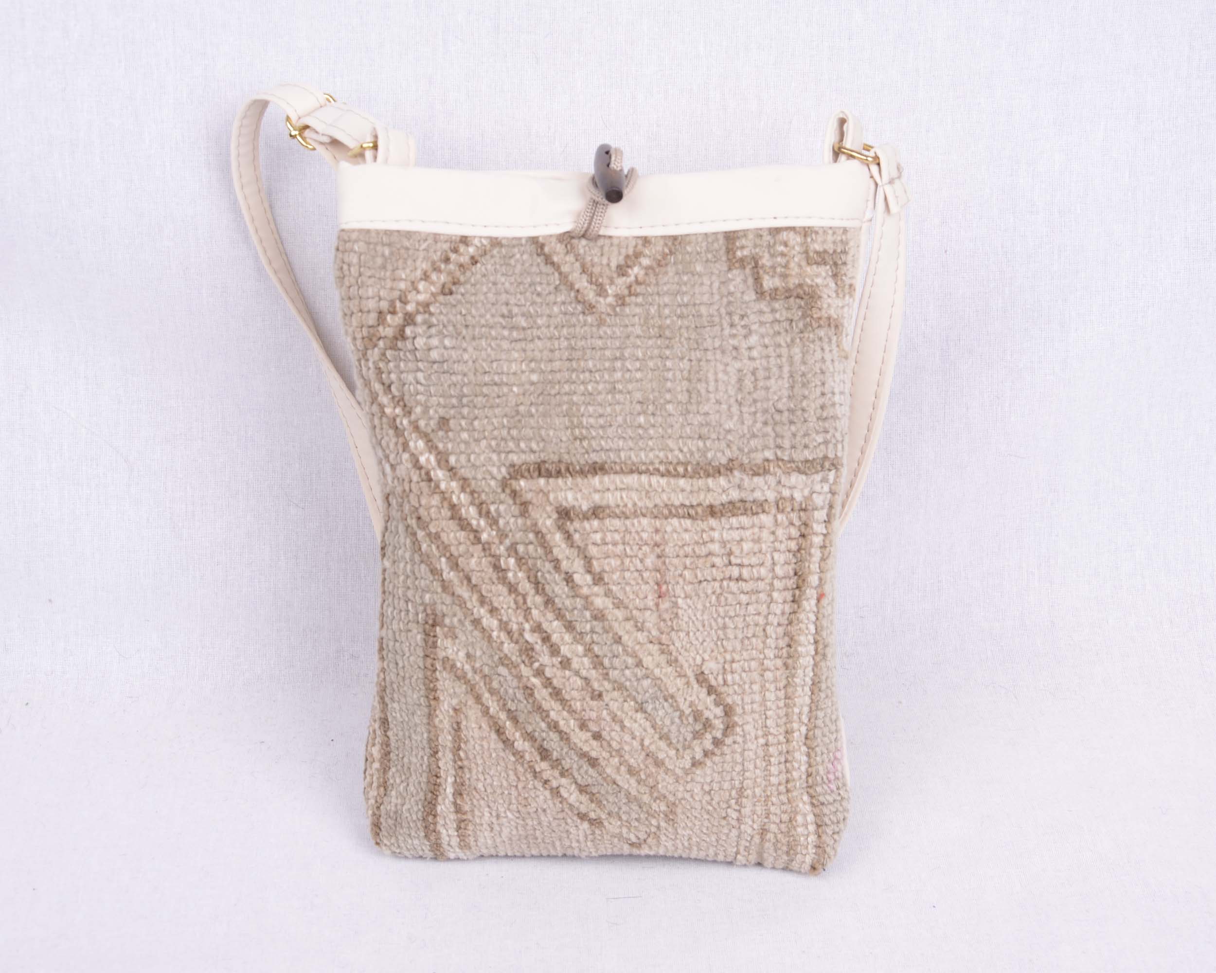 Kilim%20Çanta%20Dokuma%20Çapraz%20Omuz%20Çantası