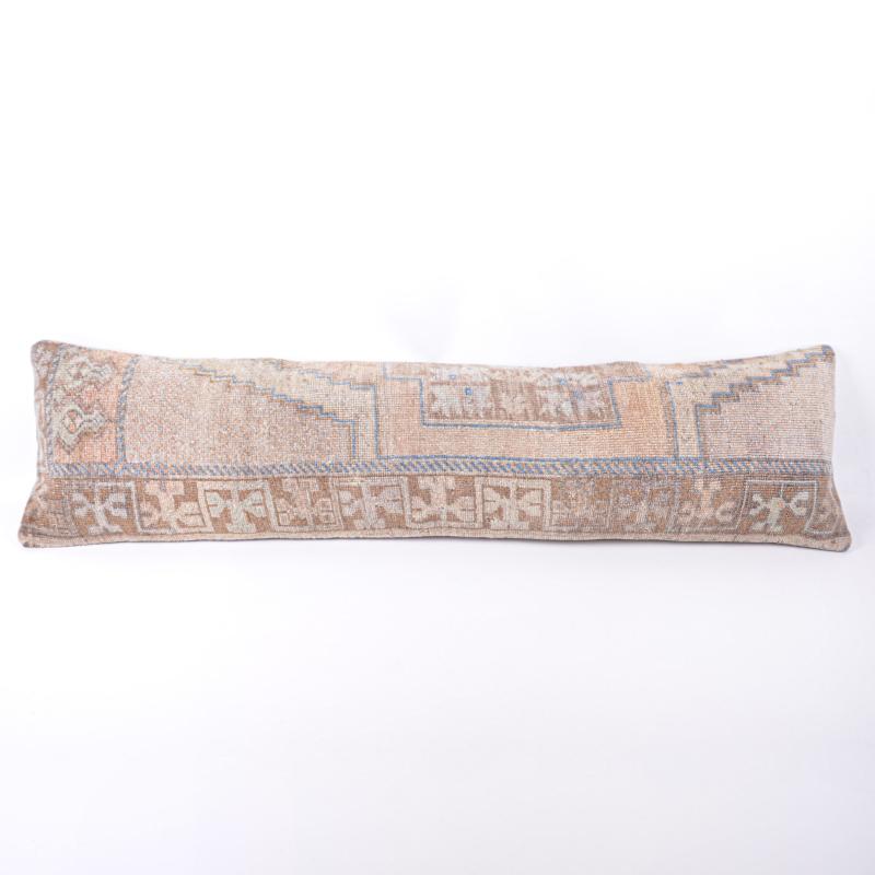Antika Halı Yastık Kılıfı