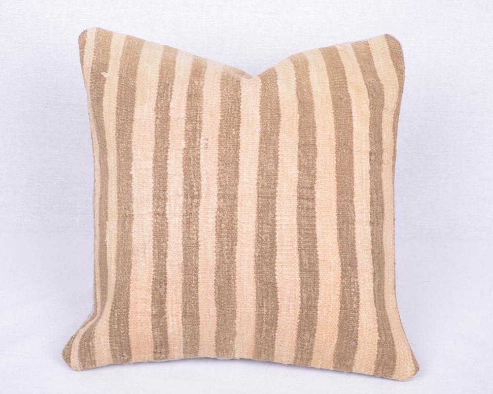 Yün  El Dokuma Kilim Yastık Kılıfı