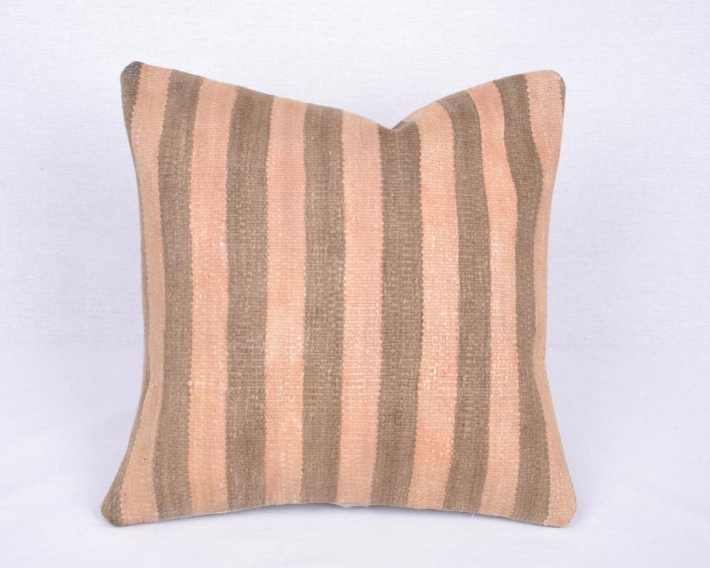 Yün%20%20El%20Dokuma%20Kilim%20Yastık%20Kılıfı