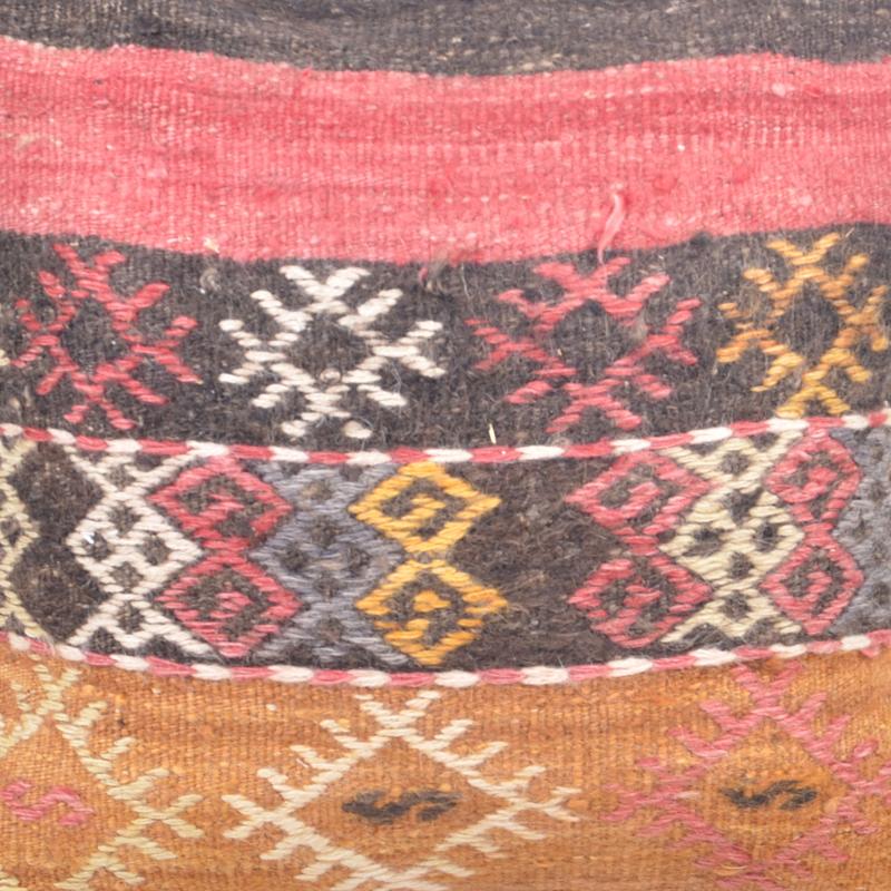 El%20Dokuma%20%20Kilim%20Yastık%20Kılıfı