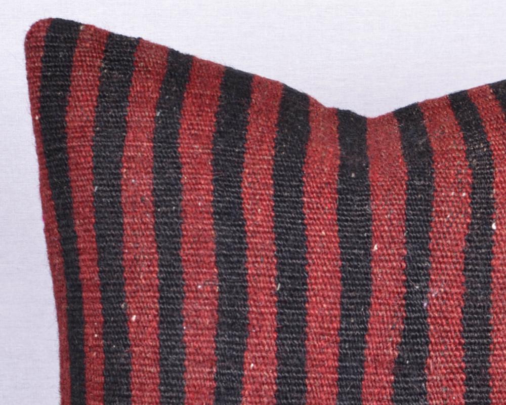 Yün  El Dokuma Kilim Yastık Kılıfı