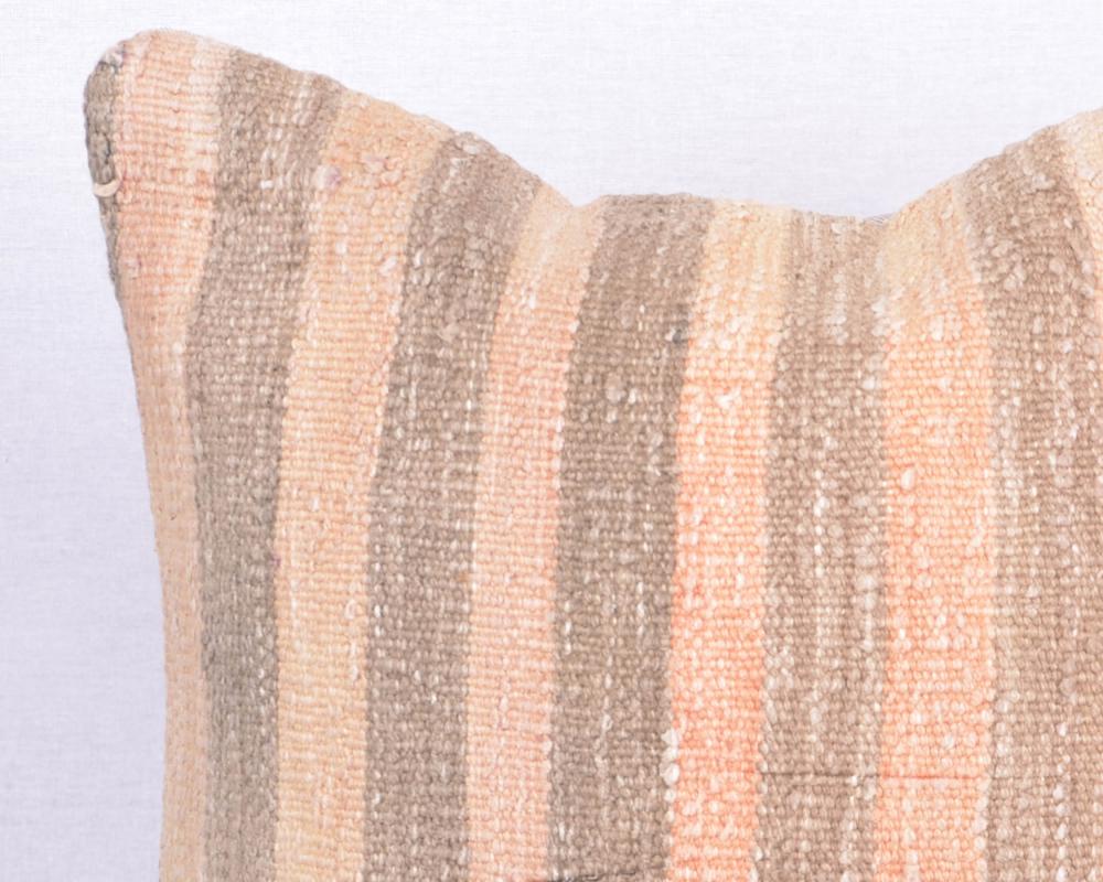 Yün%20%20El%20Dokuma%20Kilim%20Yastık%20Kılıfı
