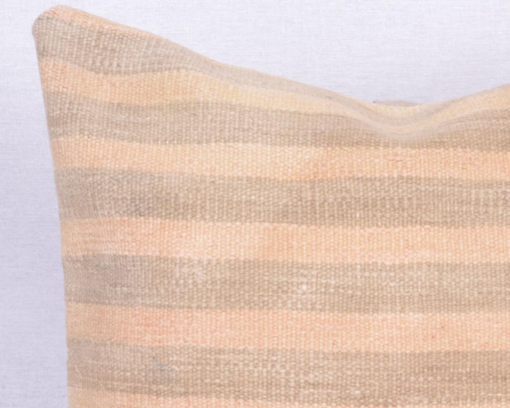 Yün  El Dokuma Kilim Yastık Kılıfı