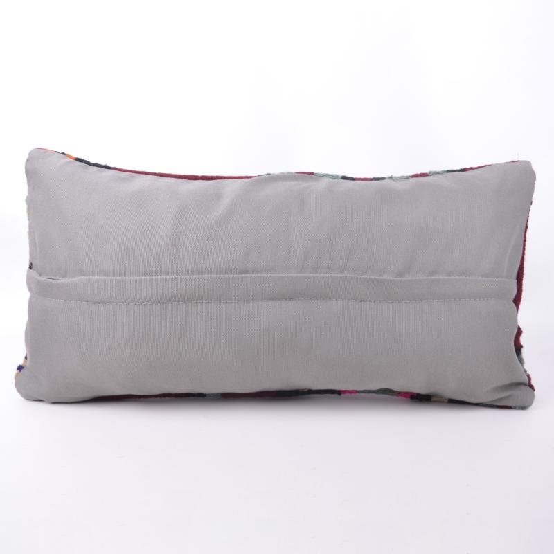 Antika Kilim Yastık Kılıfı