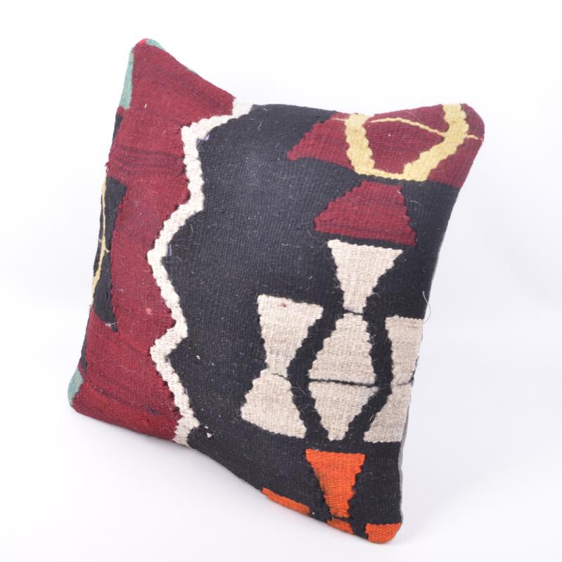 Antika Kilim Yastık Kılıfı